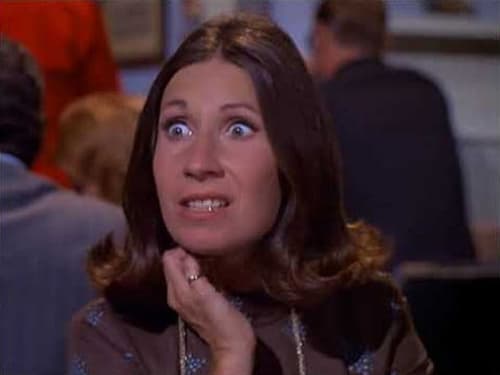 Escena del episodio 15 de la temporada 2 de The Ghost & Mrs. Muir