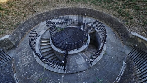 Poster della serie Abandoned Engineering