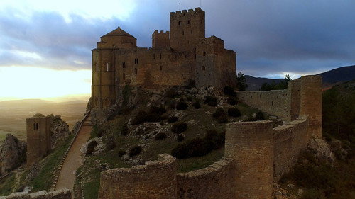 Castillos de leyenda - Season 1 Backdrop Blur