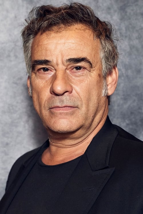 Kép: Eduard Fernández színész profilképe
