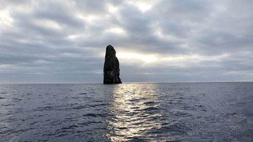 Tokyo's Lost Islands: Sofugan