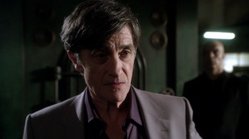 Escena del episodio 12 de la temporada 1 de la serie Almacén 13