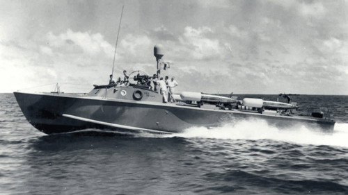 Fast attack boats