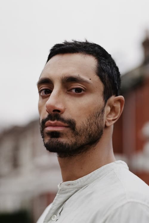 Kép: Riz Ahmed színész profilképe