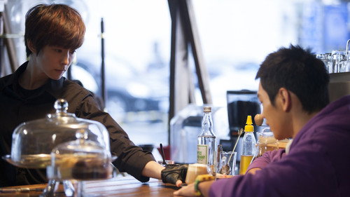 Café. Waiting. Love