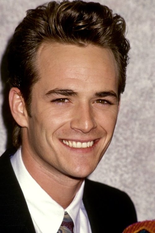 Kép: Luke Perry színész profilképe