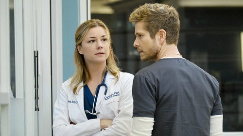 The Resident S04E09 — Doors Opening, Doors Closing episode still