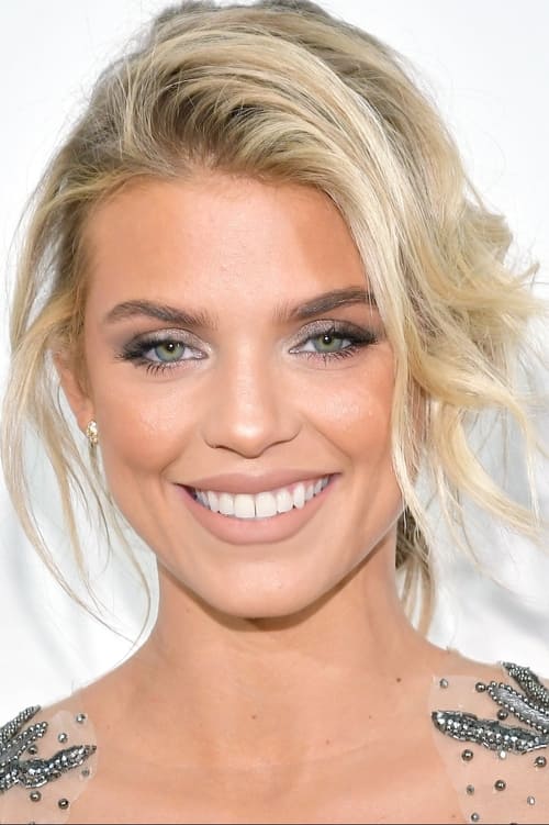 Kép: AnnaLynne McCord színész profilképe