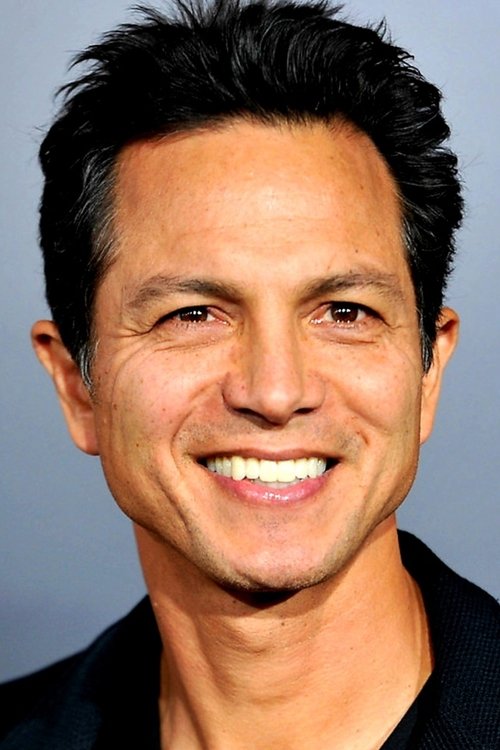 Kép: Benjamin Bratt színész profilképe