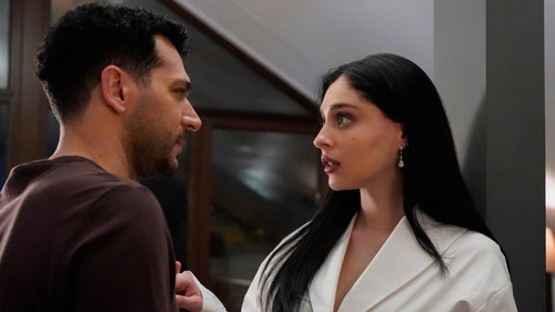 Poster della serie Sins and Roses