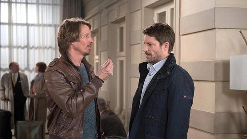 Episode 2203 still