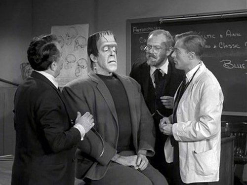 The Munsters: 2×25