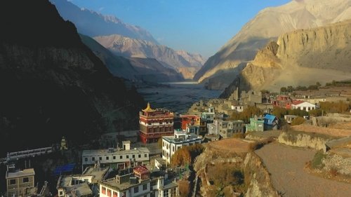 Por todas, desafiando al Annapurna Por todas, desafiando al Annapurna