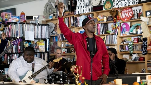 Poster della serie NPR Tiny Desk Concerts