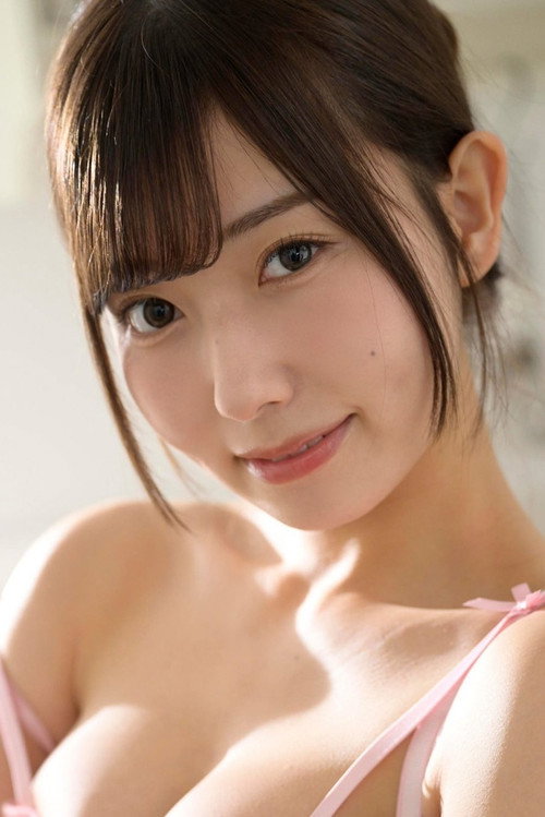 Miyu Aizawa