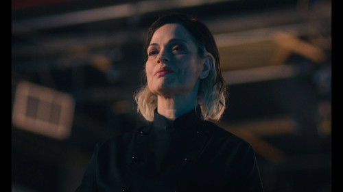 Escena del episodio 5 de la temporada 1 de S?t?