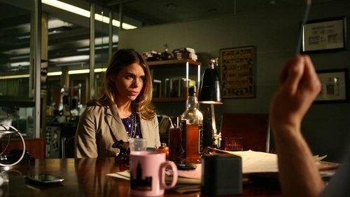 Escena del episodio 3 de la temporada 3 de la serie Servicio completo