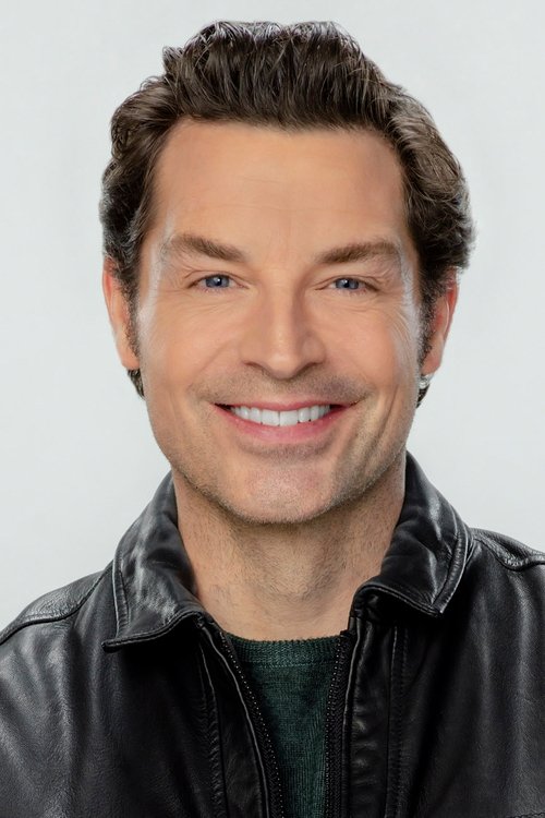 Kép: Brennan Elliott színész profilképe