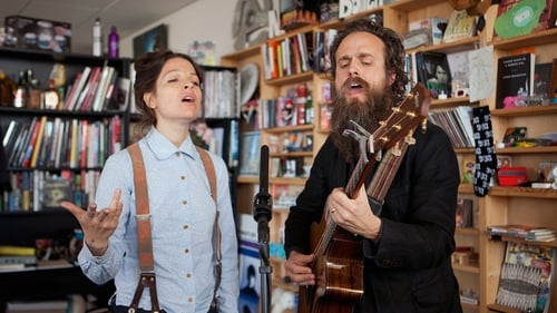 Poster della serie NPR Tiny Desk Concerts