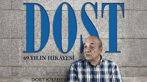 Dost: 49 Yılın Hikâyesi Backdrop Blur