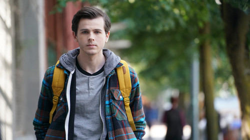 A Million Little Things: 2×2