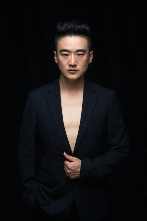 王堃 - صورة 1