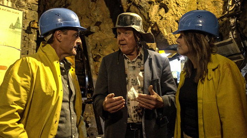 The Last Hunt for Nazi Gold S01E02 backdrop