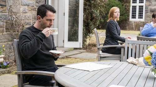 Succession: 2×5