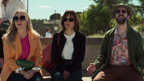 Escena del episodio 6 de la temporada 1 de la serie Mentiras pasajeras