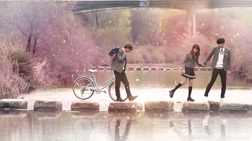 Who Are You: School 2015