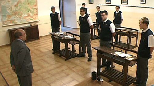 Escena del episodio 2 de la temporada 1 de Curso del 63