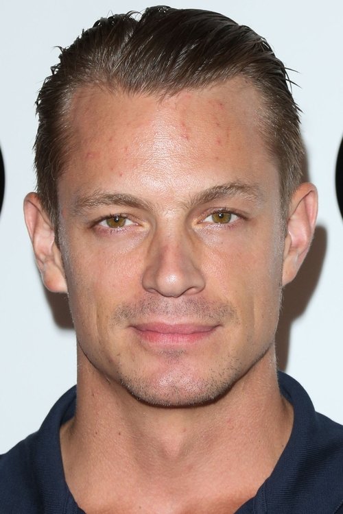 Kép: Joel Kinnaman színész profilképe