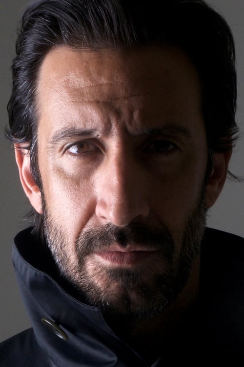 Kép: José María Yázpik színész profilképe