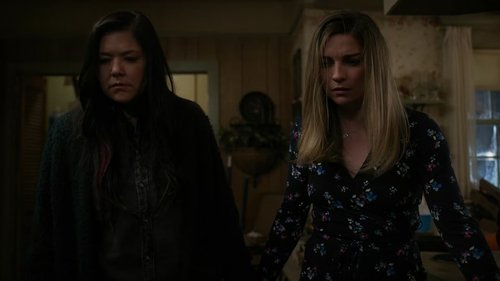 KEVIN CAN F**K HIMSELF: 2×1