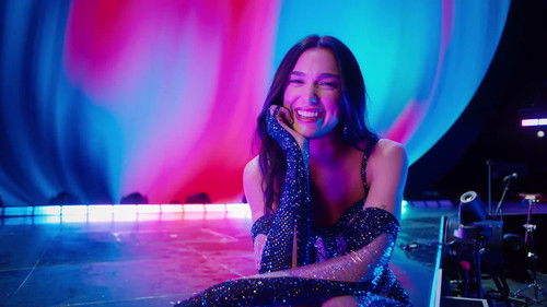 Escena del episodio 1 de la temporada 9 de 73 preguntas