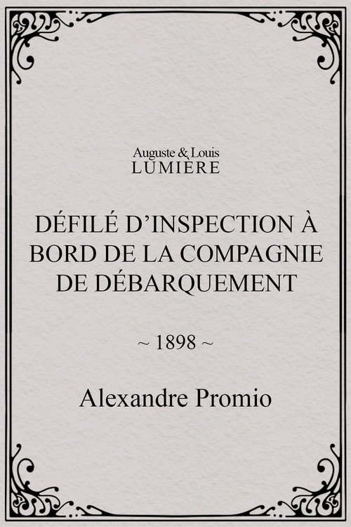 Défilé d’inspection à bord de la compagnie de débarquement