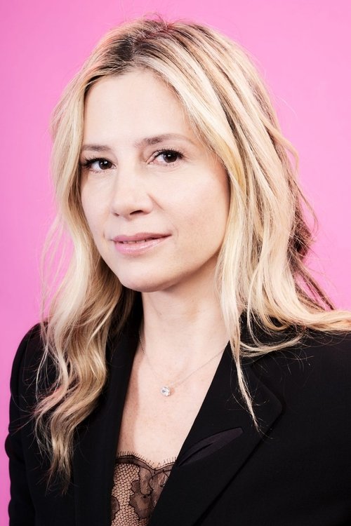 Mira Sorvino isCarol Young