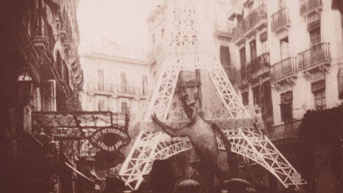 Mientras arden las fallas Backdrop Blur
