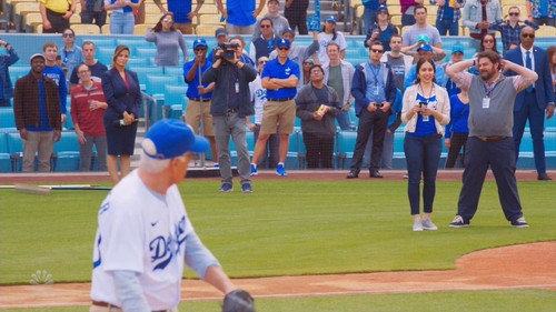 Mr. Mayor S01E05 — Dodger Day episode still