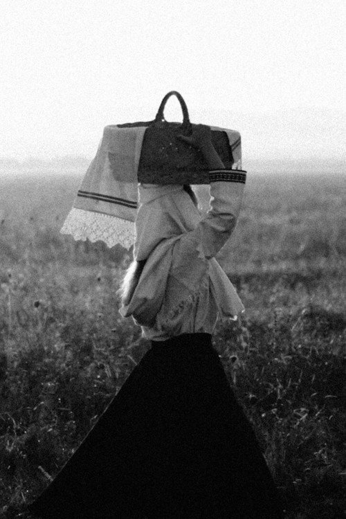 Póster oficial de Doina (2025) - Drama