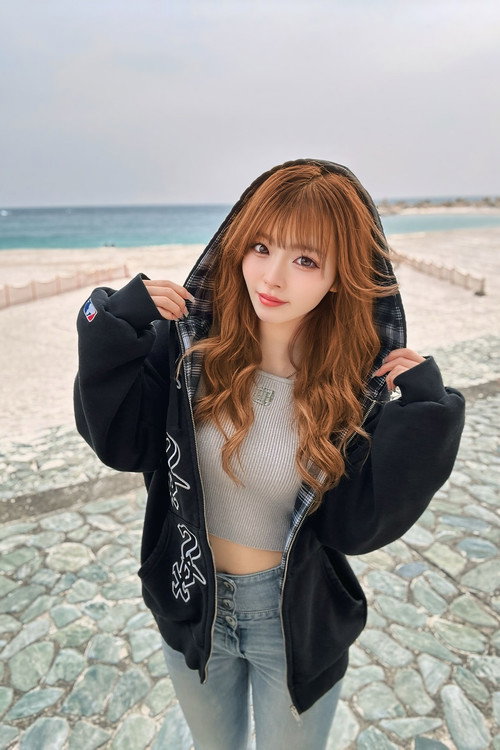 Kogawa Yuina Photo