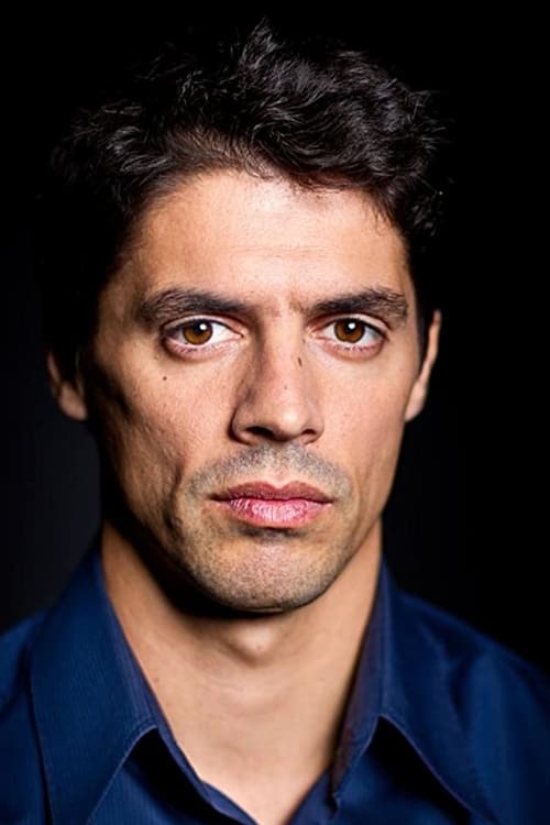 Kép: Gonçalo Waddington színész profilképe