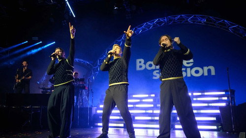 Take That play Baloise Session