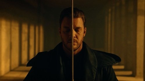 Escena del episodio 12 de la temporada 2 de la serie Le 422