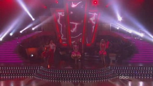 Escena del episodio 7 de la temporada 9 de la serie Dancing with the Stars