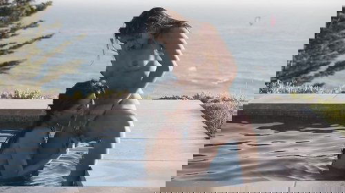 /49iU5r3eR2xIHT2V4MYnJdzfdrU.jpg