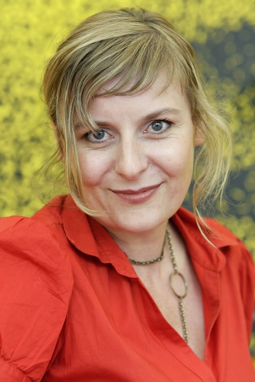 Catherine Salée isLa journaliste