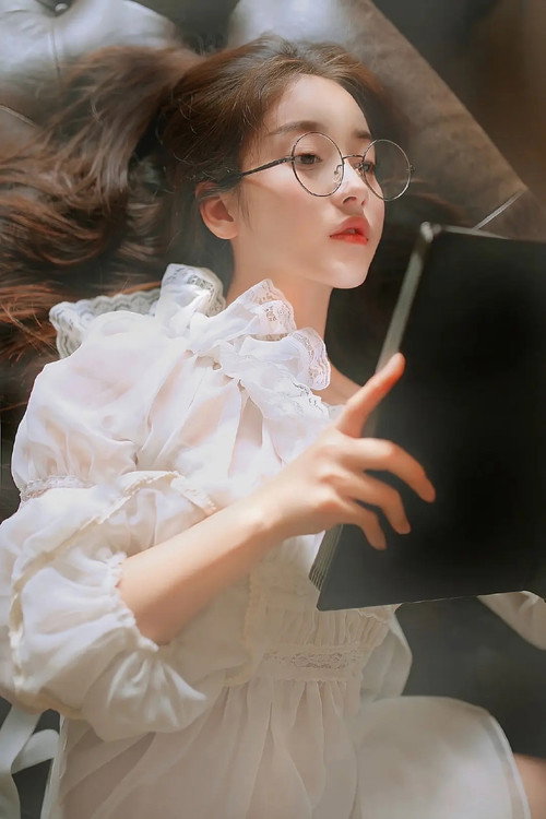 Jiang Zhenyu Photo