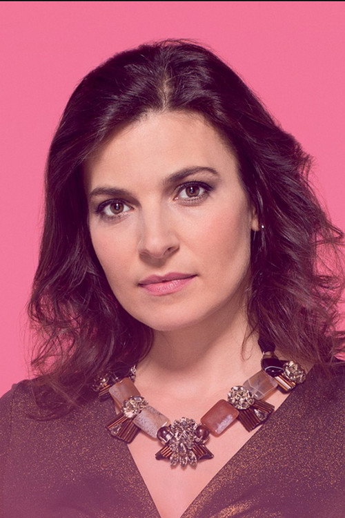 Kép: Viktória Szávai színész profilképe