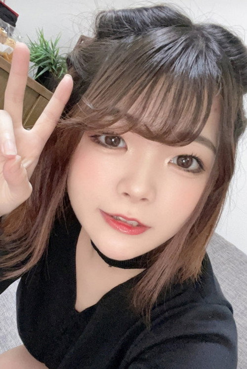 Foto de 唯月つくし